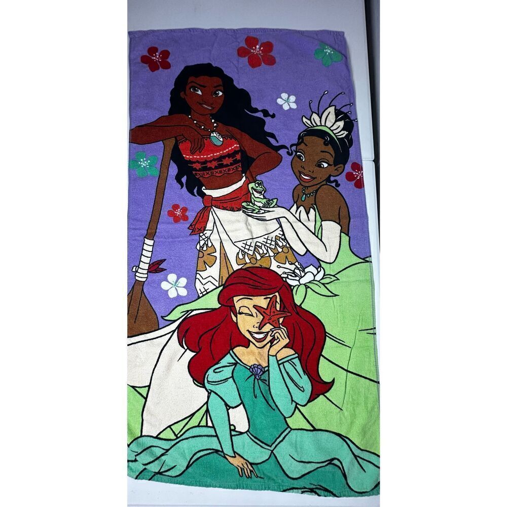 Disney Princess Flowers Beach Towel measures 27 x 50 inches
